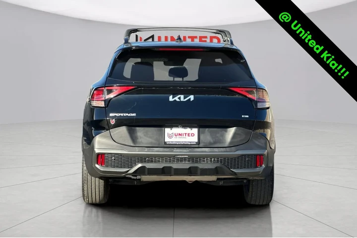 $26498 : Pre-Owned 2023 Sportage X-Line image 4