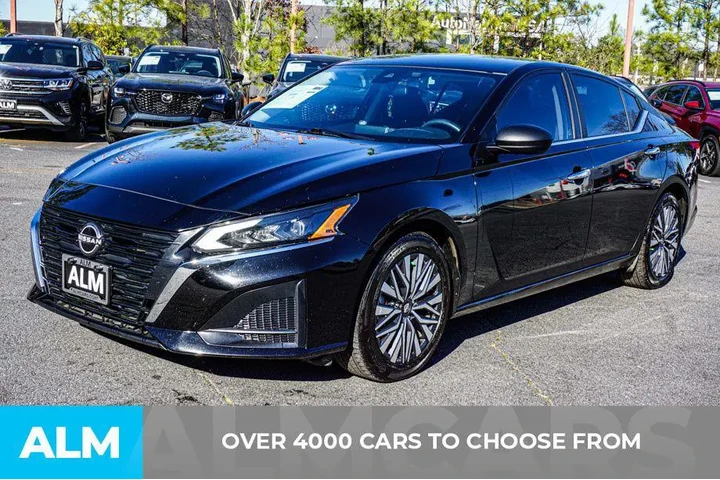 $18920 : Nissan Altima 2024 2.5 SV 4d image 2