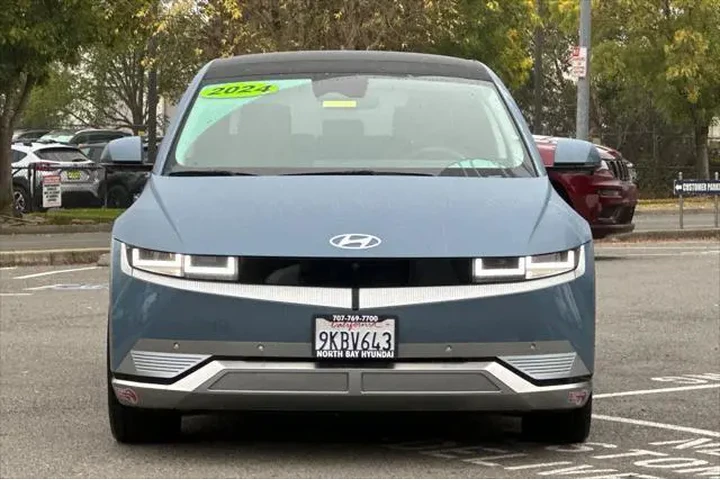 $32490 : Hyundai IONIQ 5 2024 AWD Lim image 9