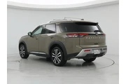 $33998 : Nissan Pathfinder 2023 Plati thumbnail