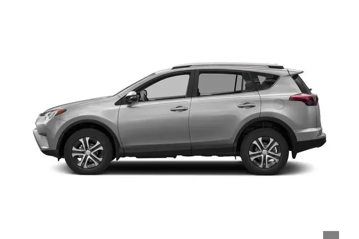$12100 : Toyota RAV4 2017 AWD LE 4dr image 2