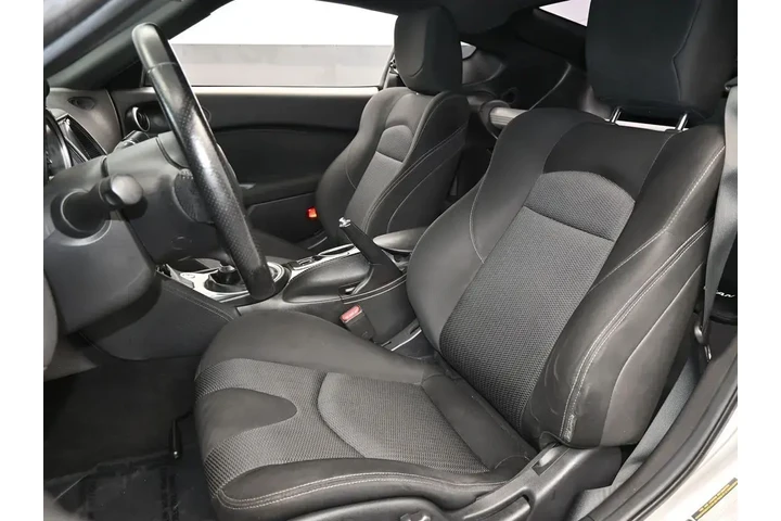 $31991 : Nissan 370Z 2020 Base 2dr Co image 10