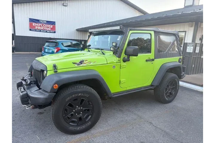 $10435 : Jeep Wrangler 2013 4x4 Sahar image 2