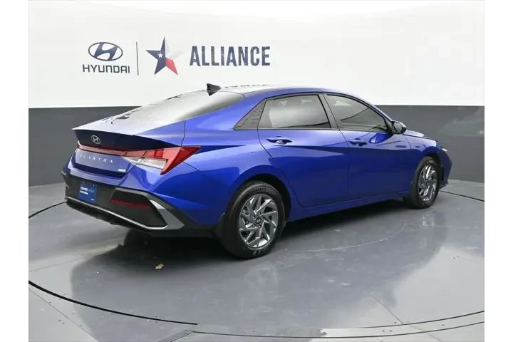 $22498 : Hyundai ELANTRA Hybrid 2025 image 8
