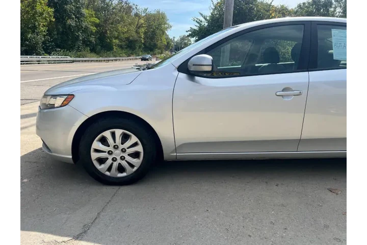 $4295 : 2013 Forte EX image 10