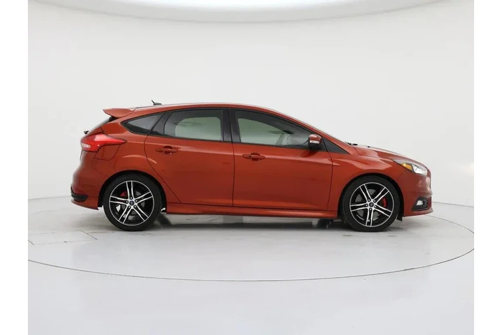 $21998 : Ford Focus 2018 ST 4dr Hatch image 7