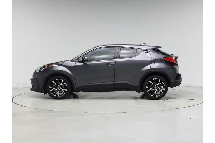 $17998 : Toyota C-HR 2018 XLE 4dr Cro image 3
