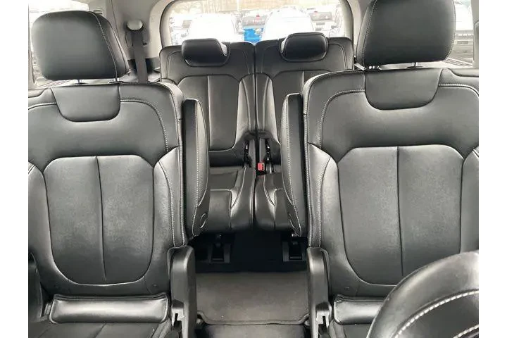 $35992 : Jeep Grand Cherokee L 2023 4 image 7