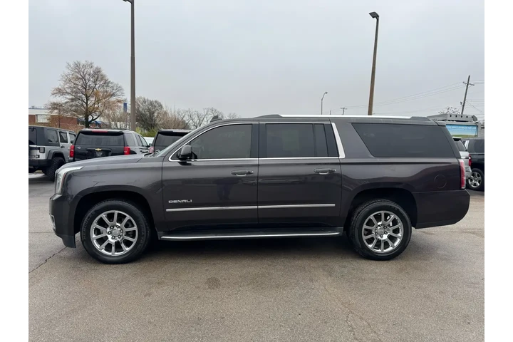 $16980 : 2016 GMC Yukon XL 4WD 4dr Den image 5