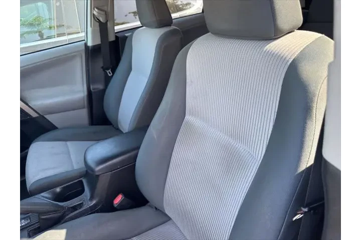 $10995 : Toyota RAV4 2013 AWD LE 4dr image 6