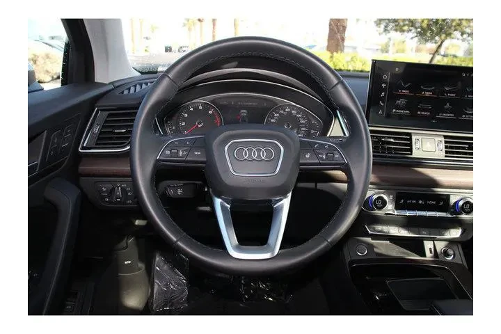 $25549 : Audi Q5 2022 AWD quattro Pre image 2