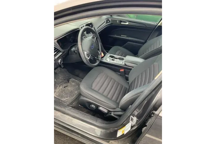 $12209 : Ford Fusion 2018 S 4dr Sedan image 5