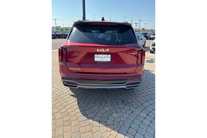$28497 : 2023 Sorento EX image 6