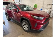 $30500 : Toyota RAV4 2023 AWD LE 4dr thumbnail