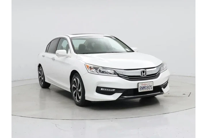 $17998 : Honda Accord 2017 EX 4dr Sed image 1