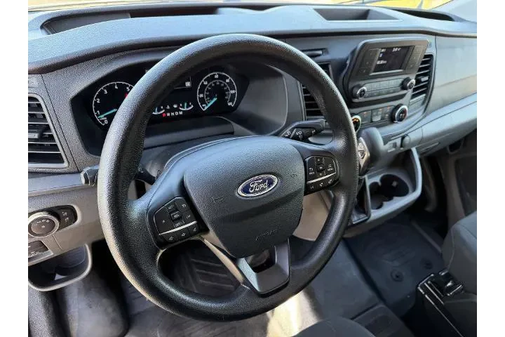 $35968 : Ford Transit 2024 250 3dr SW image 2
