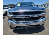 2017 Chevrolet Silverado 1500 thumbnail