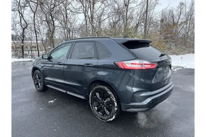 $24597 : Ford Edge 2022 AWD SE 4dr Cr image 5