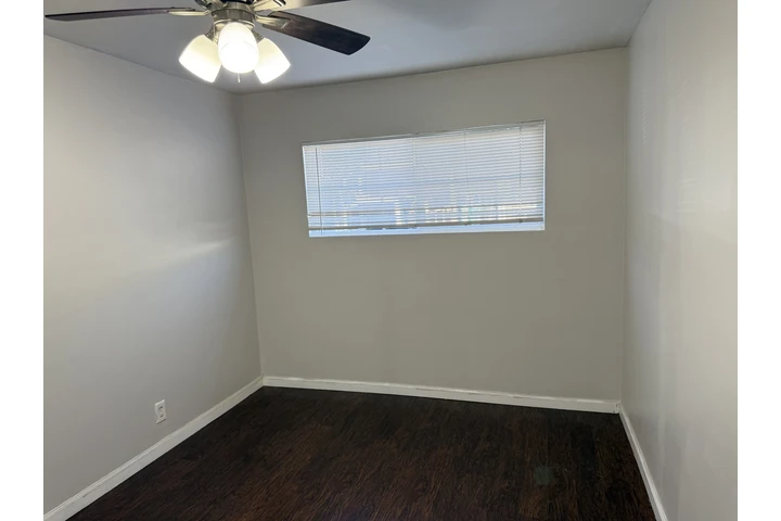 $2500 : Se Renta Casita image 1