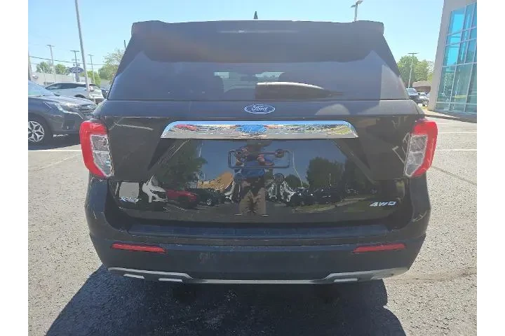 $31858 : Ford Explorer 2022 AWD XLT 4 image 6