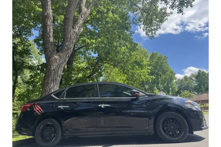 $5999 : 2017 Sentra SV image 6