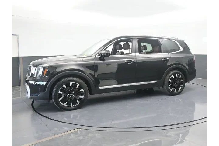 $33891 : Kia Telluride 2023 SX 4dr SU image 2