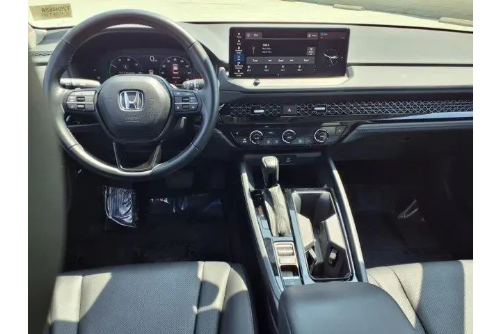 $29995 : Honda Accord Hybrid 2023 EX- image 10