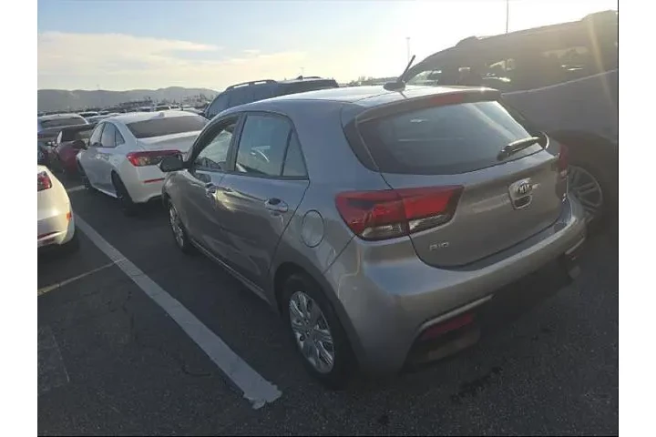 $11995 : Kia Rio 5-Door 2021 S 4dr Wa image 4