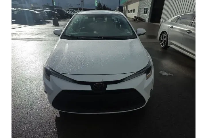 $20800 : Toyota Corolla 2024 LE 4dr S image 2
