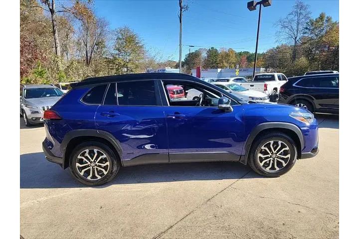 $28903 : Toyota Corolla Cross Hybrid image 4