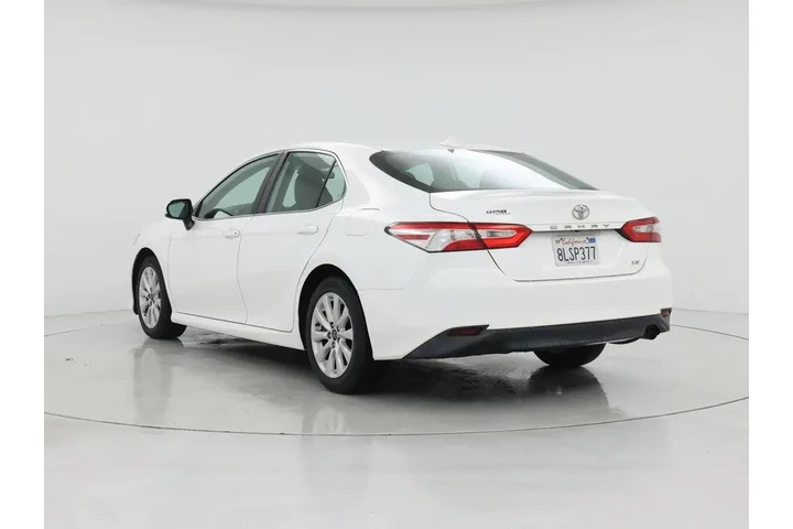 $18998 : Toyota Camry 2019 LE 4dr Sed image 2