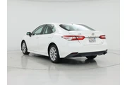 $18998 : Toyota Camry 2019 LE 4dr Sed thumbnail