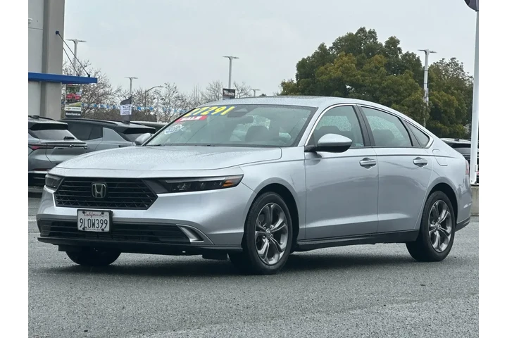 $27291 : Honda Accord 2024 EX 4dr Sed image 8