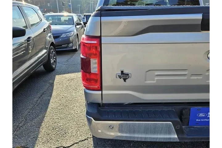 $35179 : Ford F-150 2022 4x2 XLT 4dr image 10