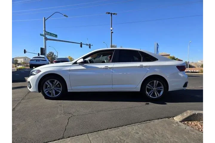 $17994 : Volkswagen Jetta 2023 SE 4dr image 3