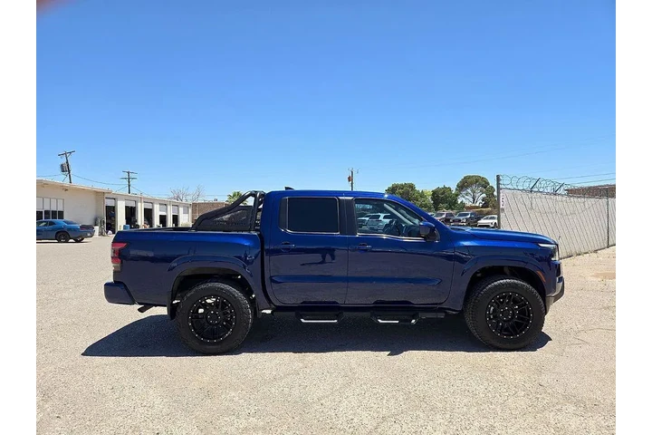 $29995 : Nissan Frontier 2022 4x4 SV image 6