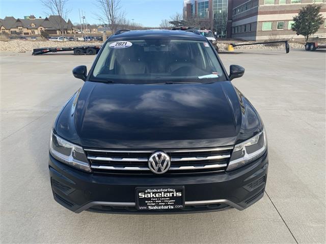 $24452 : 2021 Tiguan 2.0T SUV I-4 cyl image 5