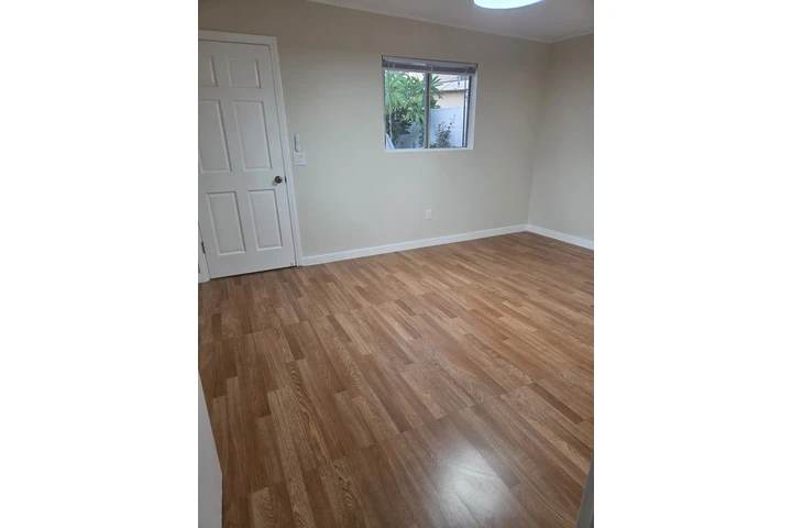 $1700 : Rento apartamento1 Rec 1 Ba image 2