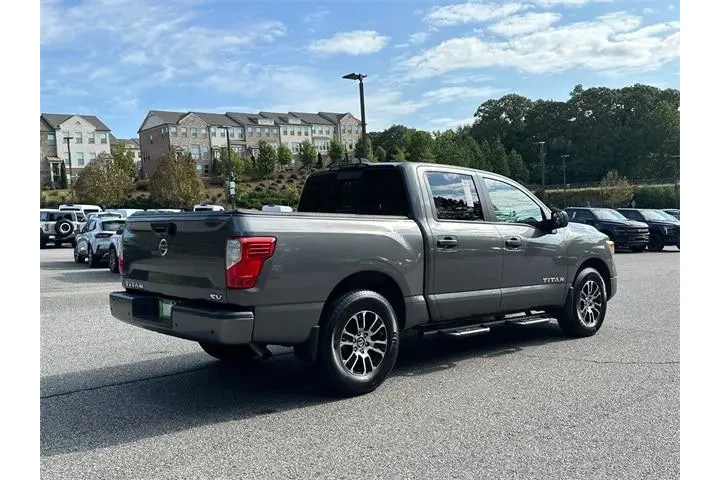$29998 : Nissan Titan 2022 4x2 SV 4dr image 7