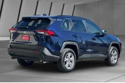 $33500 : Toyota RAV4 2025 AWD XLE 4dr thumbnail