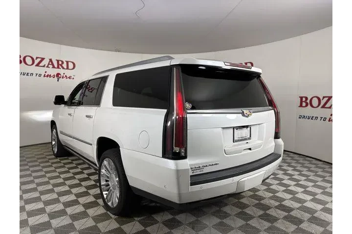 $37000 : Cadillac Escalade ESV 2020 P image 6