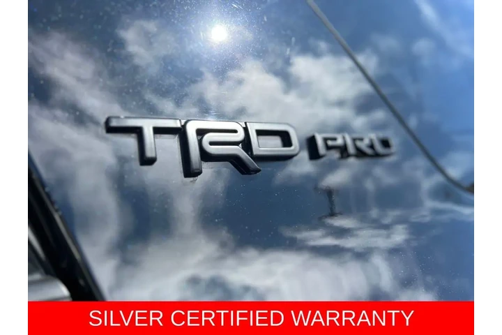 $31888 : Silver Certified2015 4Runner image 10