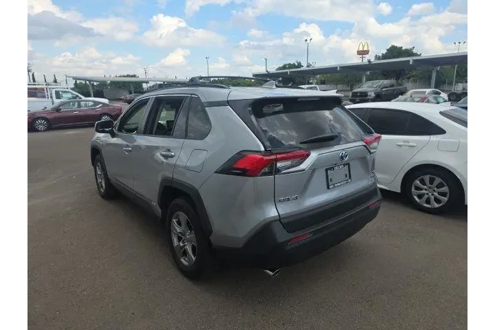 $34900 : Toyota RAV4 Hybrid 2023 AWD image 4