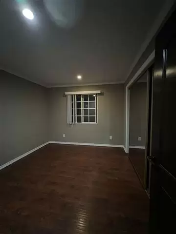 $875 : LOS ANGELES image 2