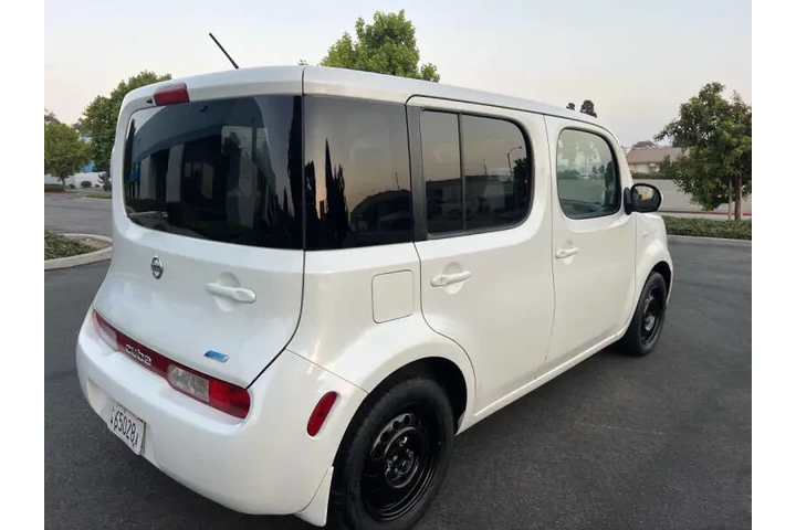 $6900 : 2013 cube 1.8 S image 6