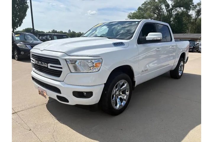$18950 : 2019 RAM 1500 Big Horn image 2