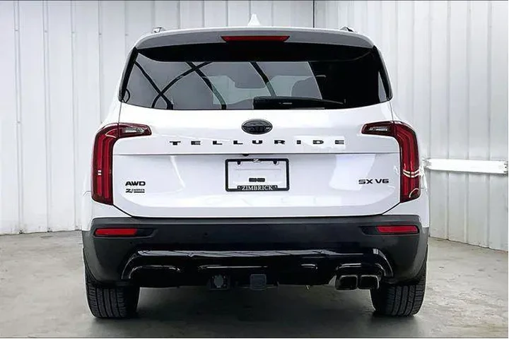 $27990 : Kia Telluride 2021 AWD SX 4d image 4