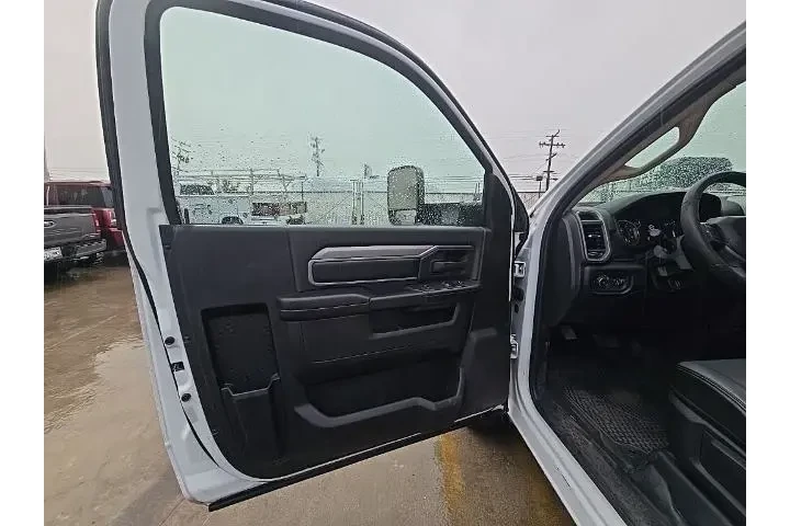 $35000 : Ram 3500 2020 4x2 Tradesman image 8