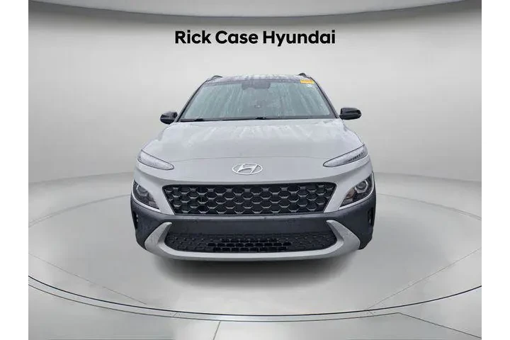 $20591 : Hyundai KONA 2023 AWD SEL 4d image 3
