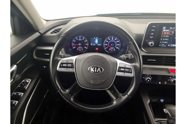 $23998 : Kia Telluride 2021 AWD LX 4d image 10